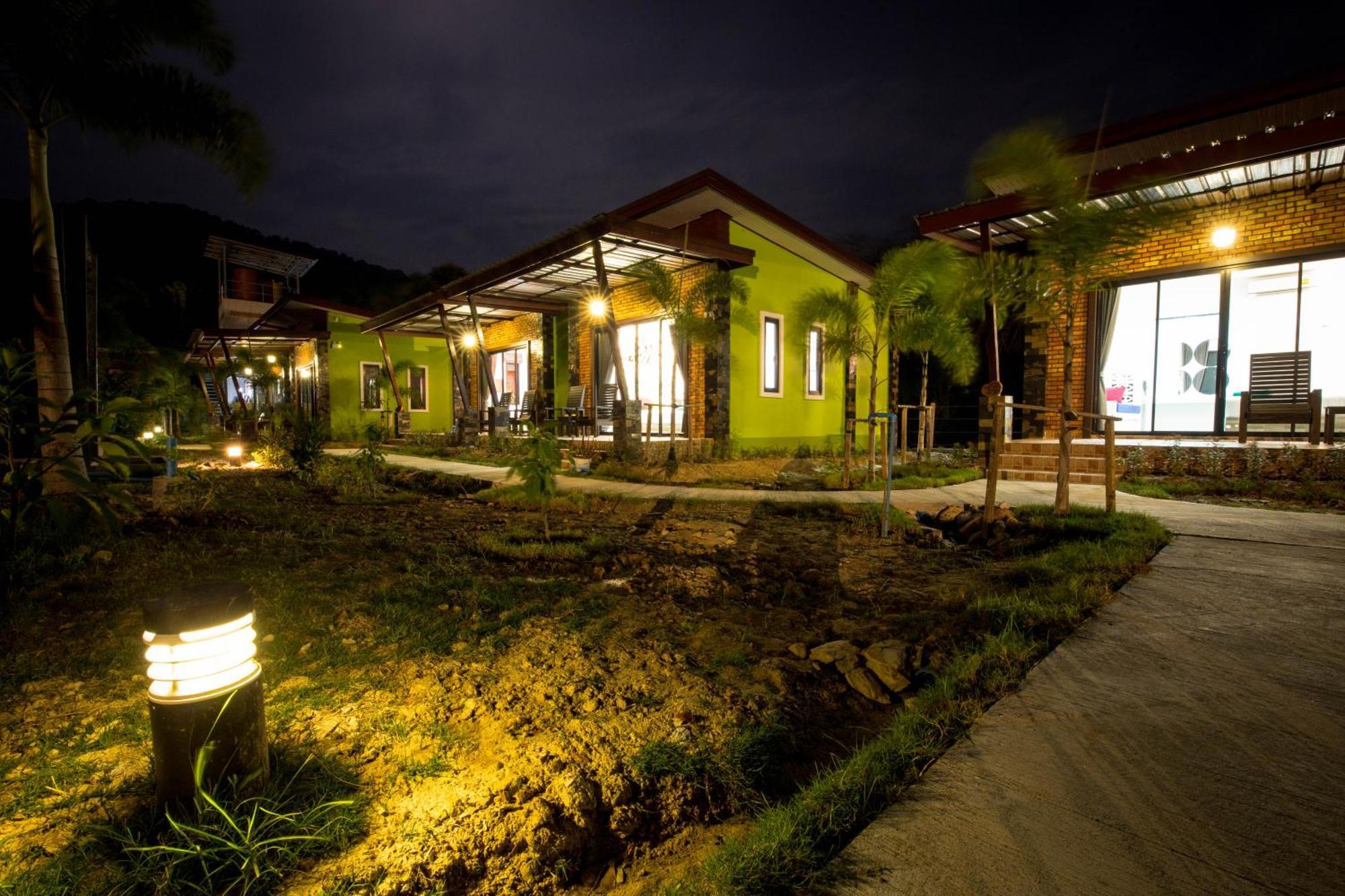 Siri Lanta Resort Koh Lanta Ngoại thất bức ảnh